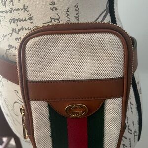 Authentic Gucci Womens Zip Around petite Web GG Belt/Bum Bag RARE
